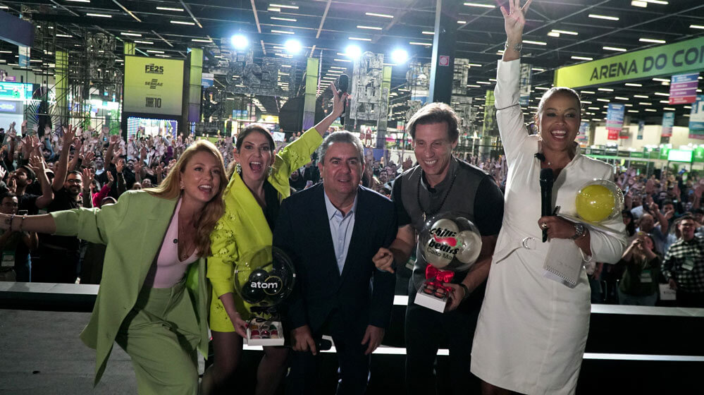 Empreendedores atendidos pelo Sebrae-SP enfrentam ‘tubarões’ do Shark Tank na FE25 No último dia do evento, donos de três negócios apresentaram seus trabalhos para a bancada do programa e conseguiram aporte financeiro e mentorias 